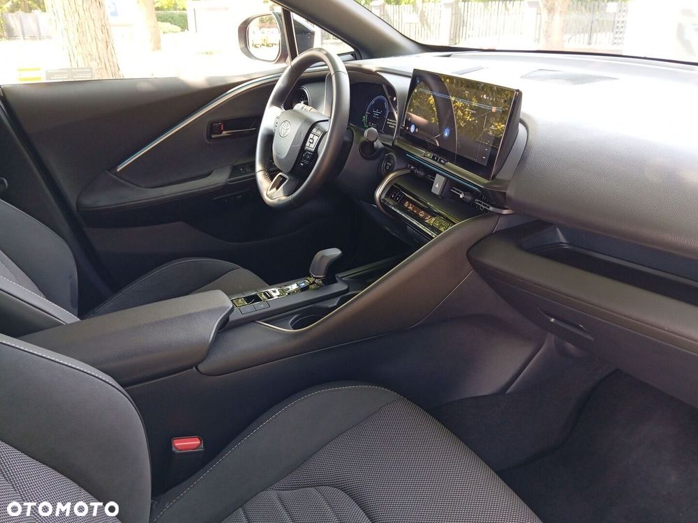 Toyota C-HR - 13