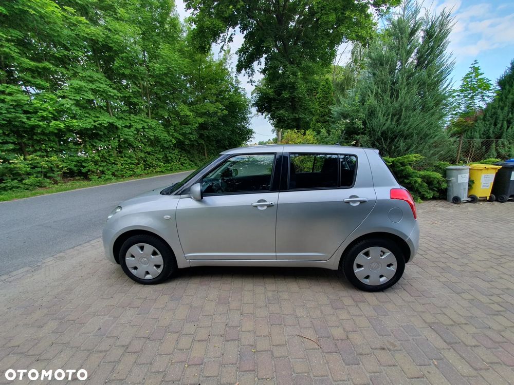 Suzuki Swift 1.3 GS / Premium 4WD - 4