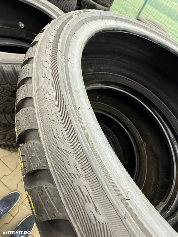 235 35 r20 IARNA PIRELLI - 2