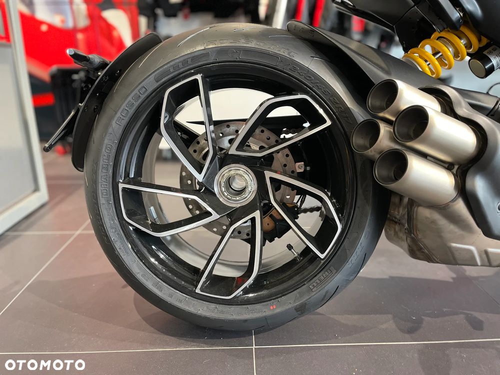 Ducati Diavel - 8