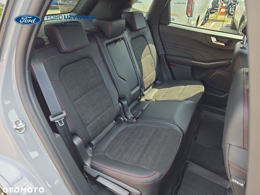 Ford Kuga - 8