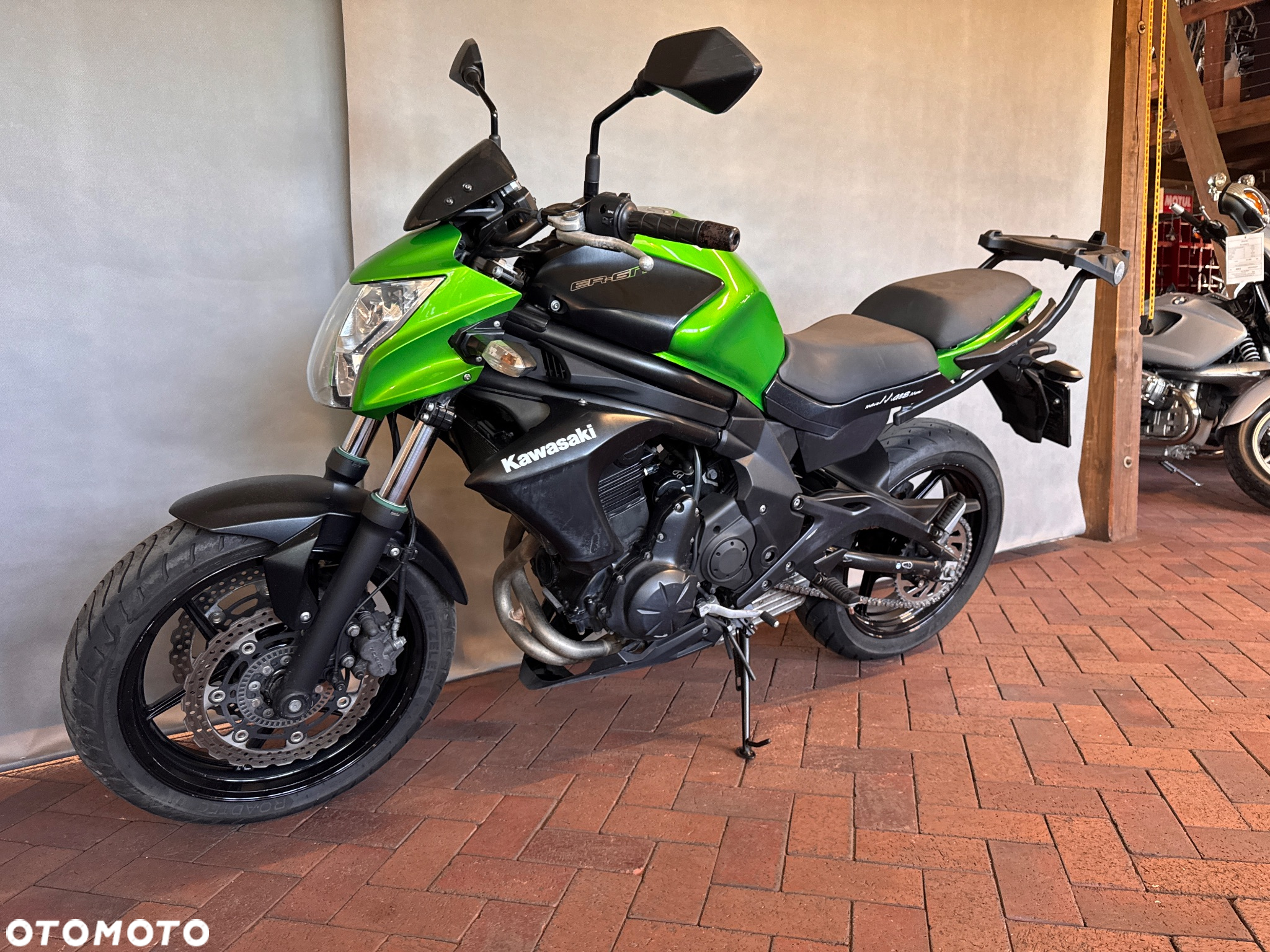 Kawasaki ER - 4