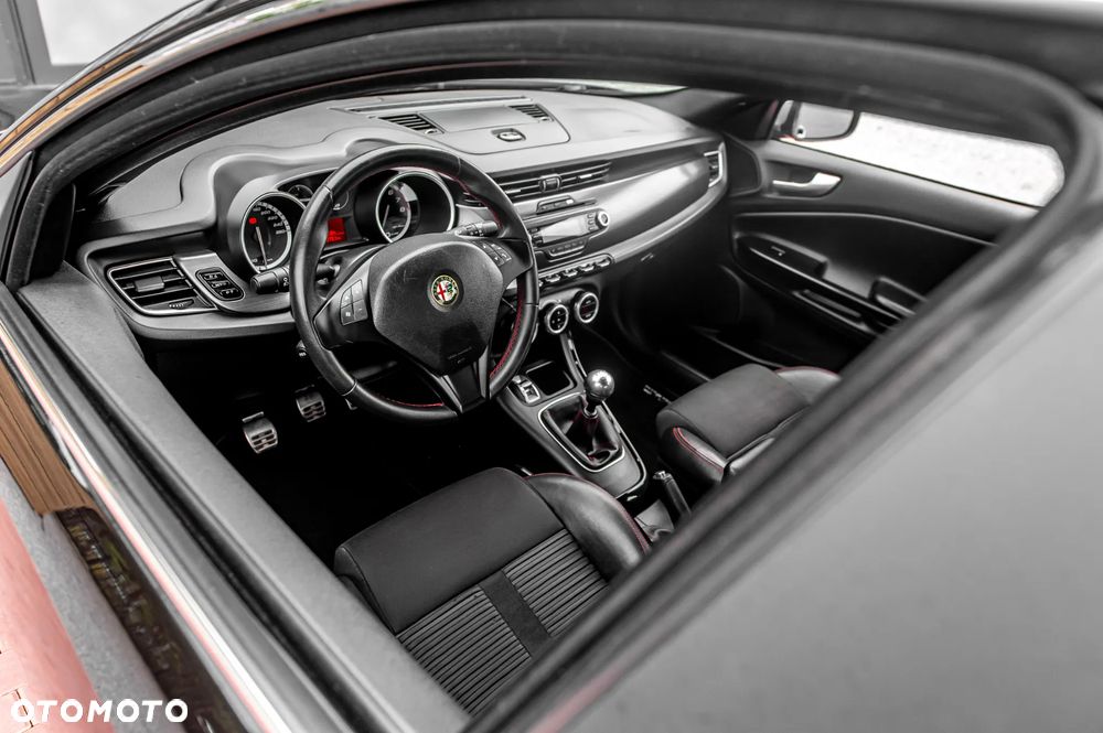 Alfa Romeo Giulietta 1.4 TB 16V Multiair - 17
