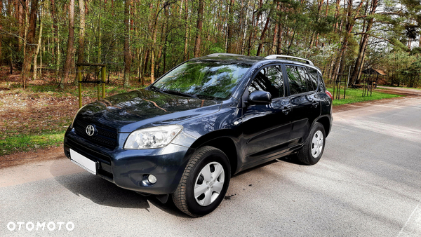 Toyota RAV4 2.0 VVT-i Luna