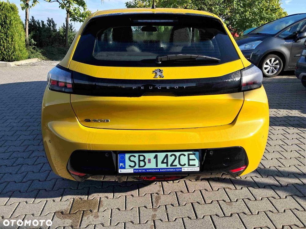 Peugeot 208 - 6