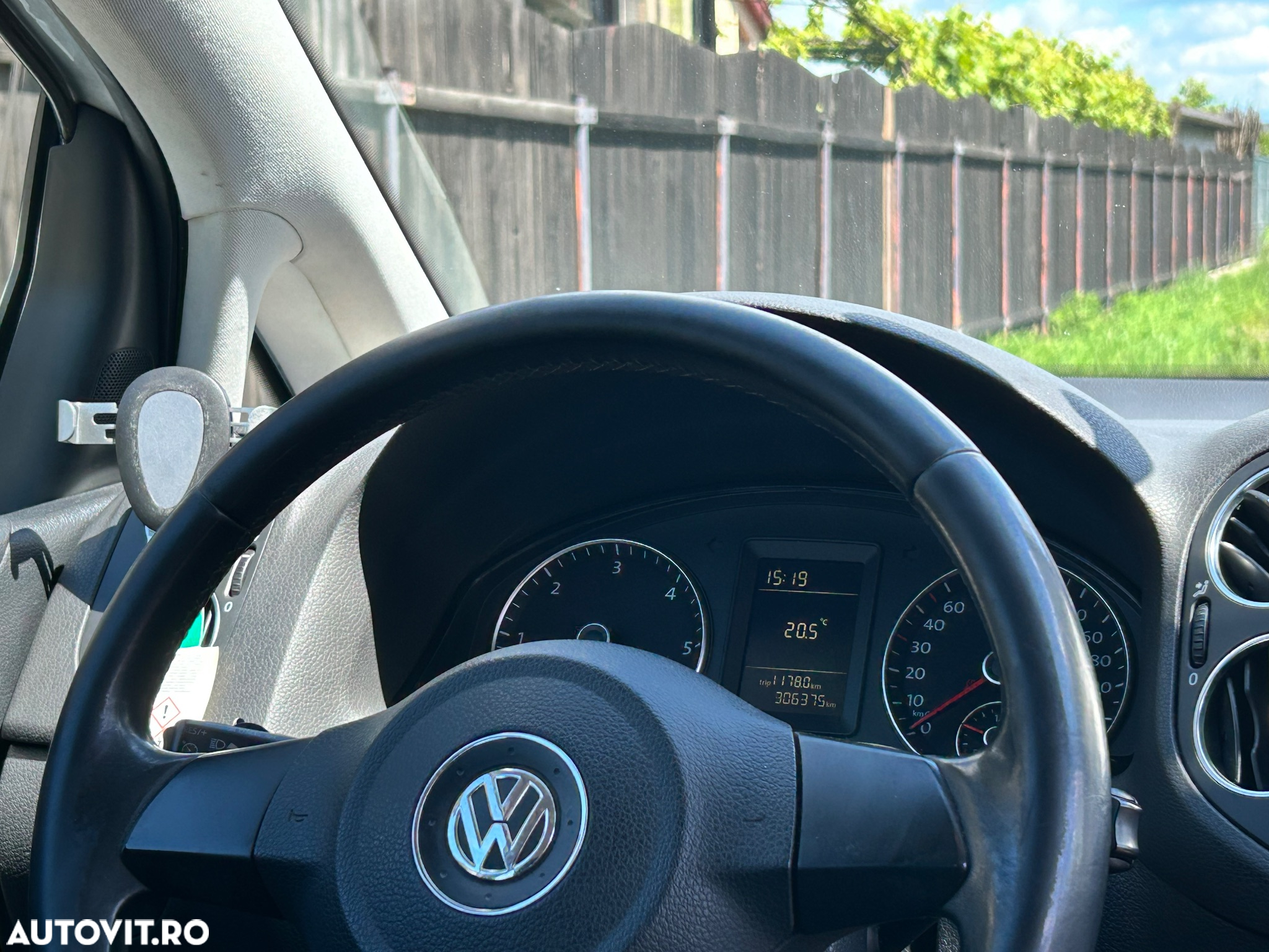 Volkswagen Golf Plus 1.6 TDI DPF BMT Comfortline - 13