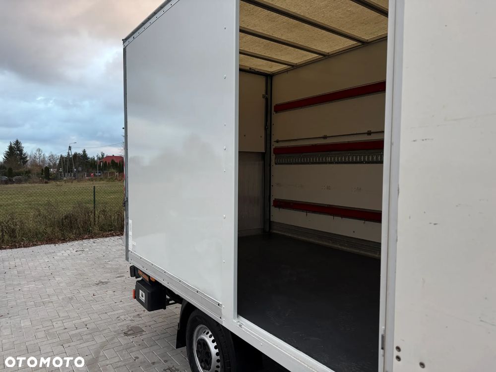 Iveco Daily 35S16 3.0 HPI 160KM / 2021 ROK / Kontener 4,2m + Winda Dhollandia 750KG / ZAREJESTROWANY W PL - 8