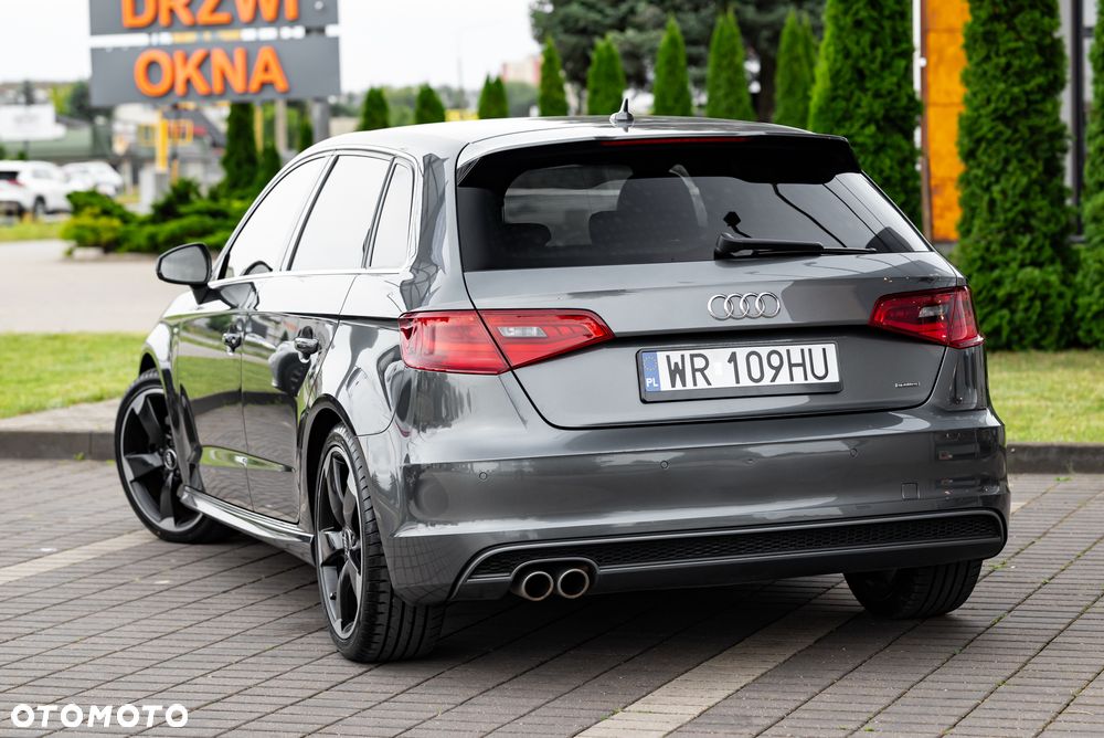 Audi A3 Sportback 2.0 TDI (clean diesel) quattro S tronic S line Sportpaket - 13