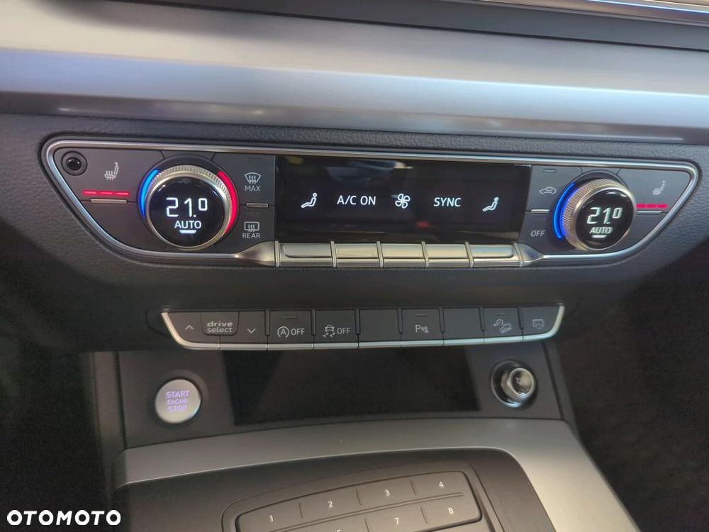 Audi Q5 35 TDI mHEV S Line S tronic - 12