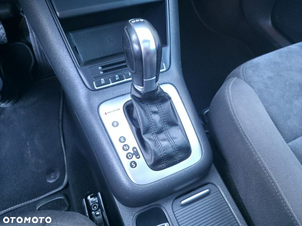 Volkswagen Tiguan - 24