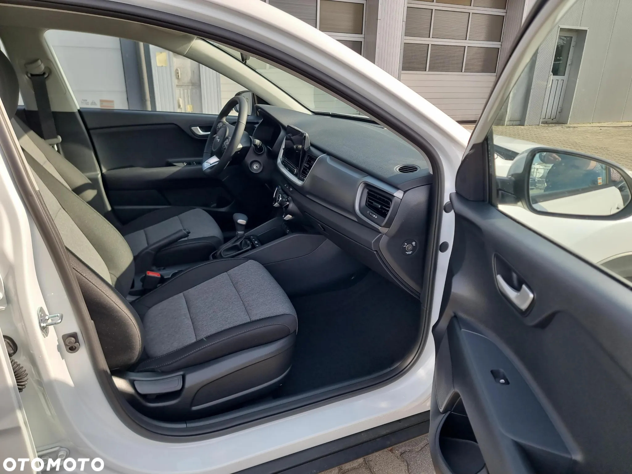 Kia Stonic 1.0 T-GDI M DCT - 13