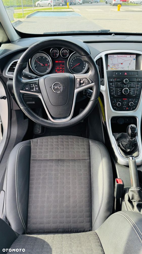 Opel Astra 2.0 CDTI ecoFLEX Start/Stop - 24