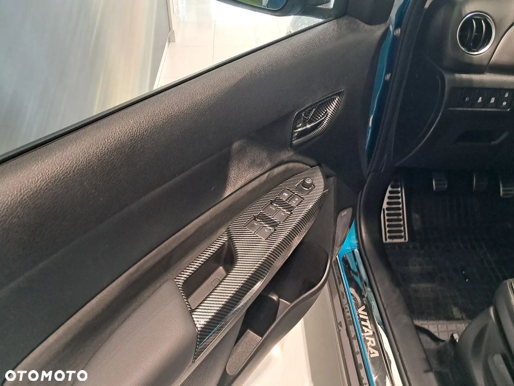 Suzuki Vitara 1.4 Boosterjet mHEV Premium Plus 2WD - 18