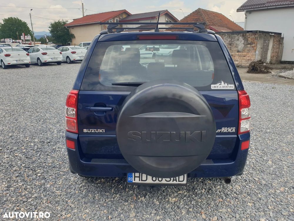 Suzuki Grand Vitara 2.0i JLX Navi - 7