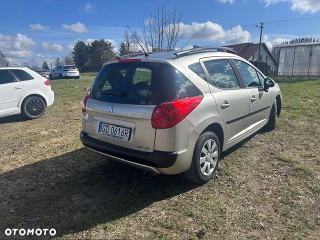 Peugeot 207 1.4 - 4