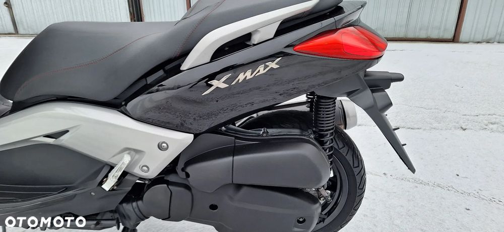 Yamaha X-max - 8