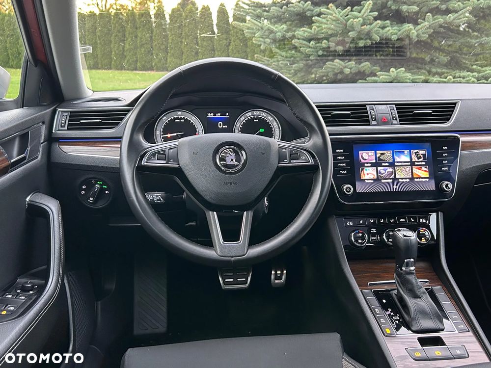 Skoda Superb 2.0 TDI SCR 4x4 Scout DSG - 21