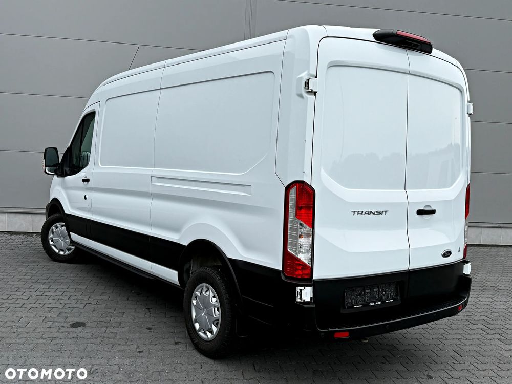 Ford Transit - 10