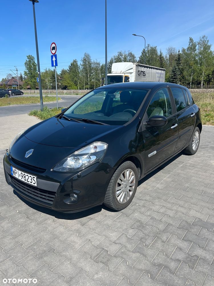 Renault Clio 1.2 16V Life - 3