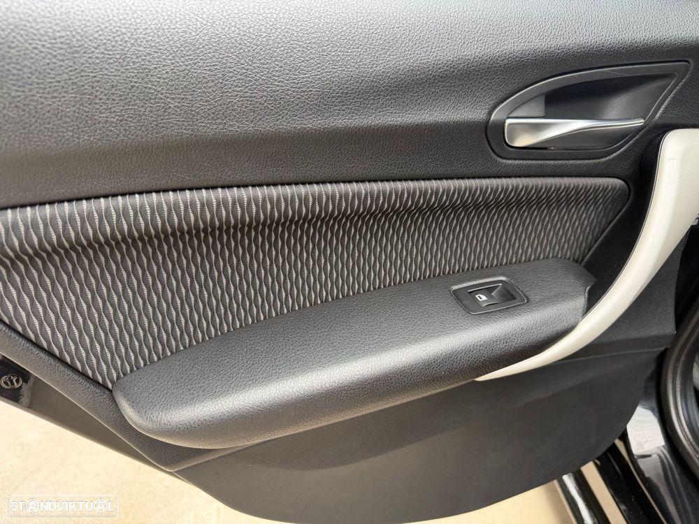 BMW 116 d Sport Line - 20