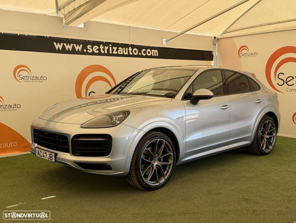 Porsche Cayenne Coupé E-Hybrid - 1