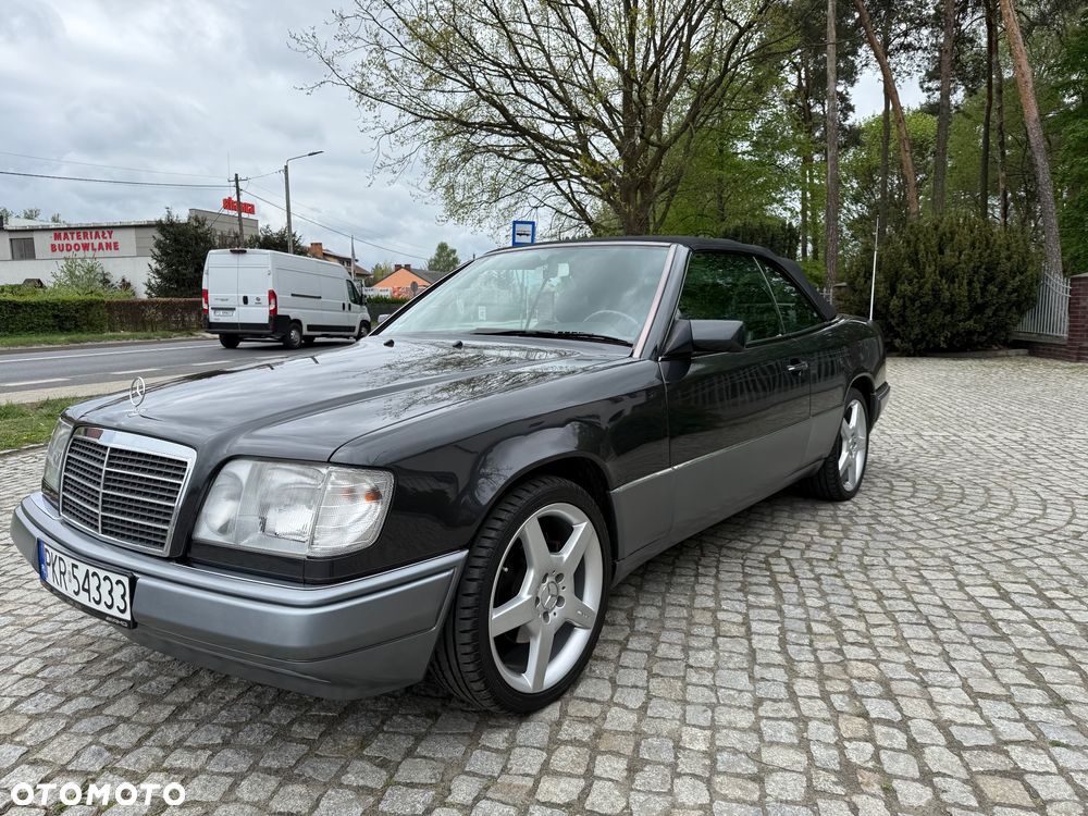 Mercedes-Benz Klasa E - 11