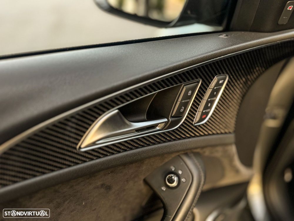 Audi RS6 Avant 4.0 TFSi quattro Tiptronic - 28