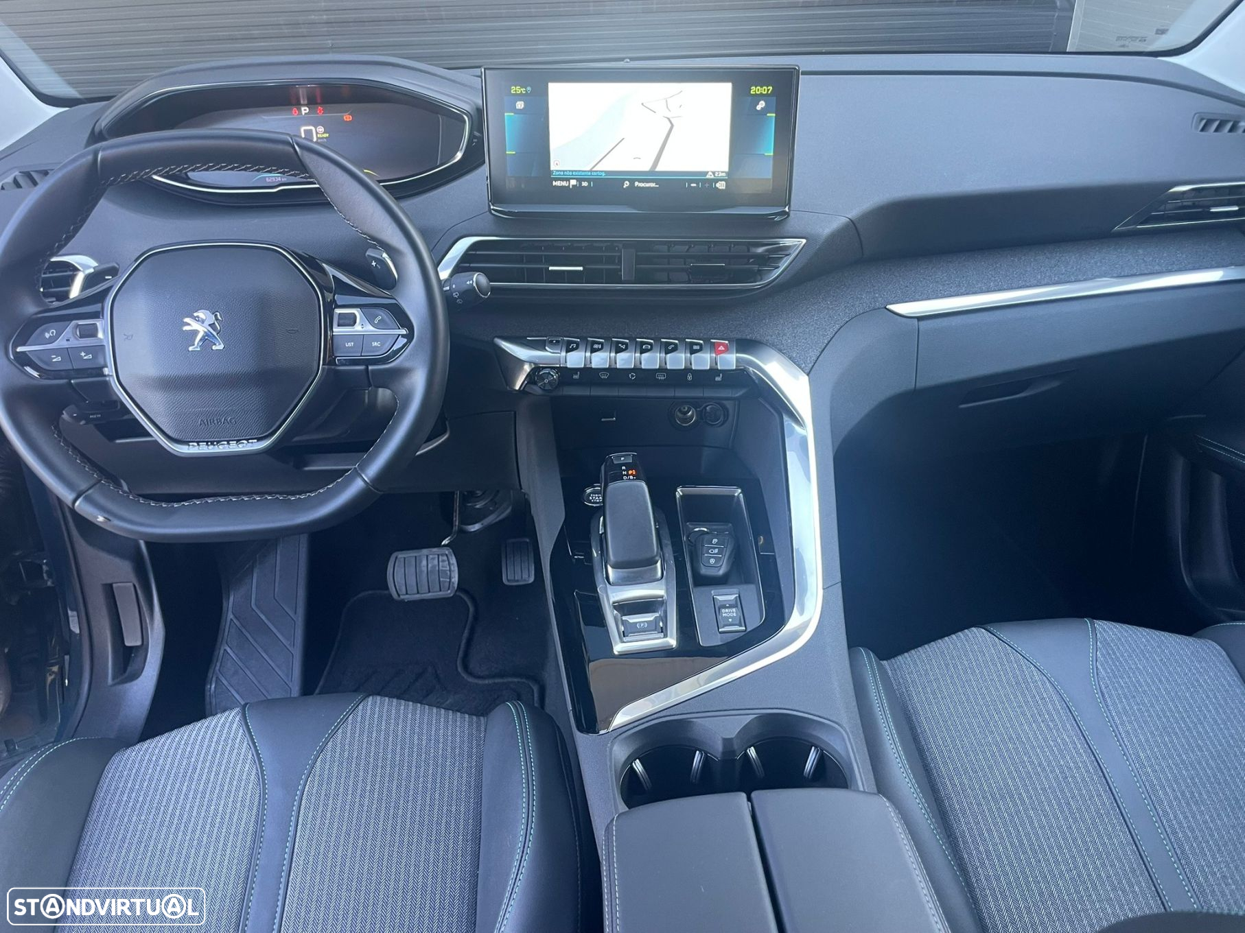 Peugeot 3008 1.6 Hybrid Allure e-EAT8 - 12