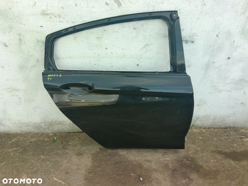 OPEL INSIGNIA B SEDAN 17-22 DRZWI PRAWE TYŁ TYLNE