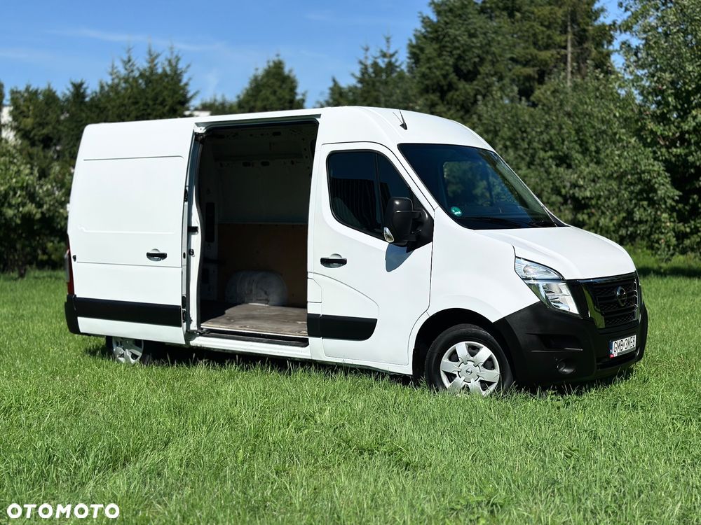 Nissan Interstar - 4