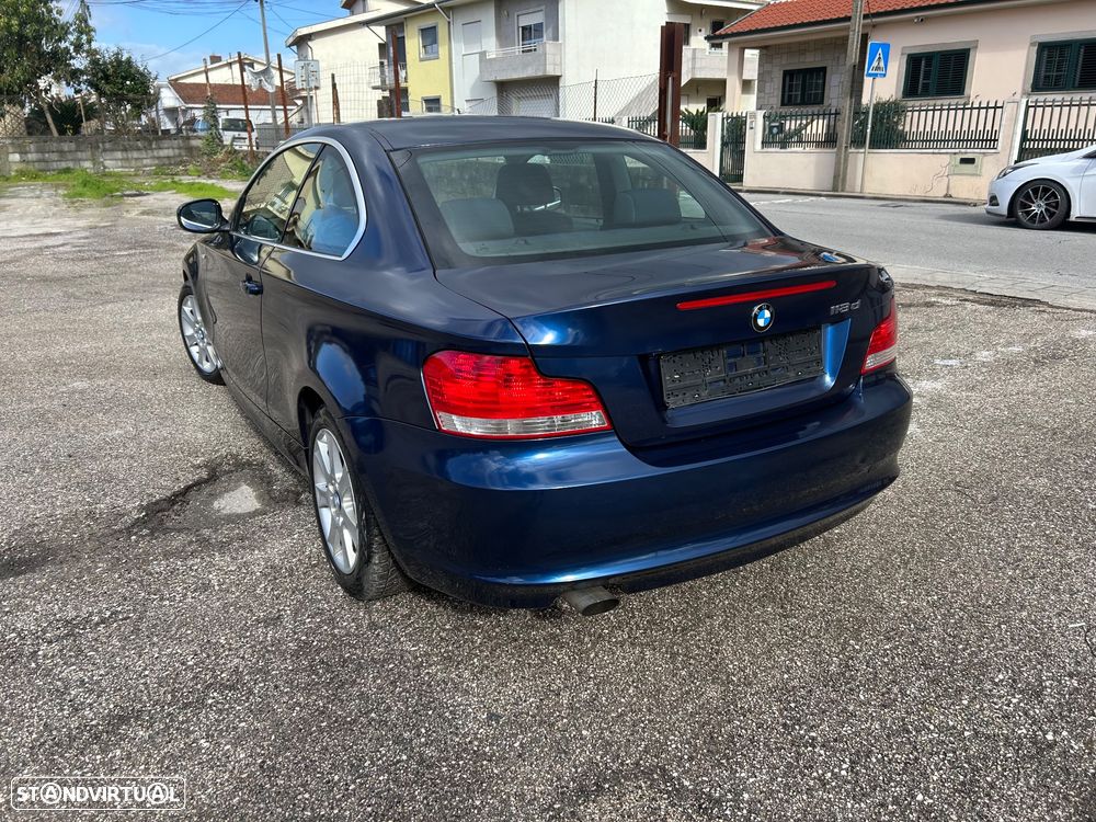 BMW 118 d Edition Exclusive - 3