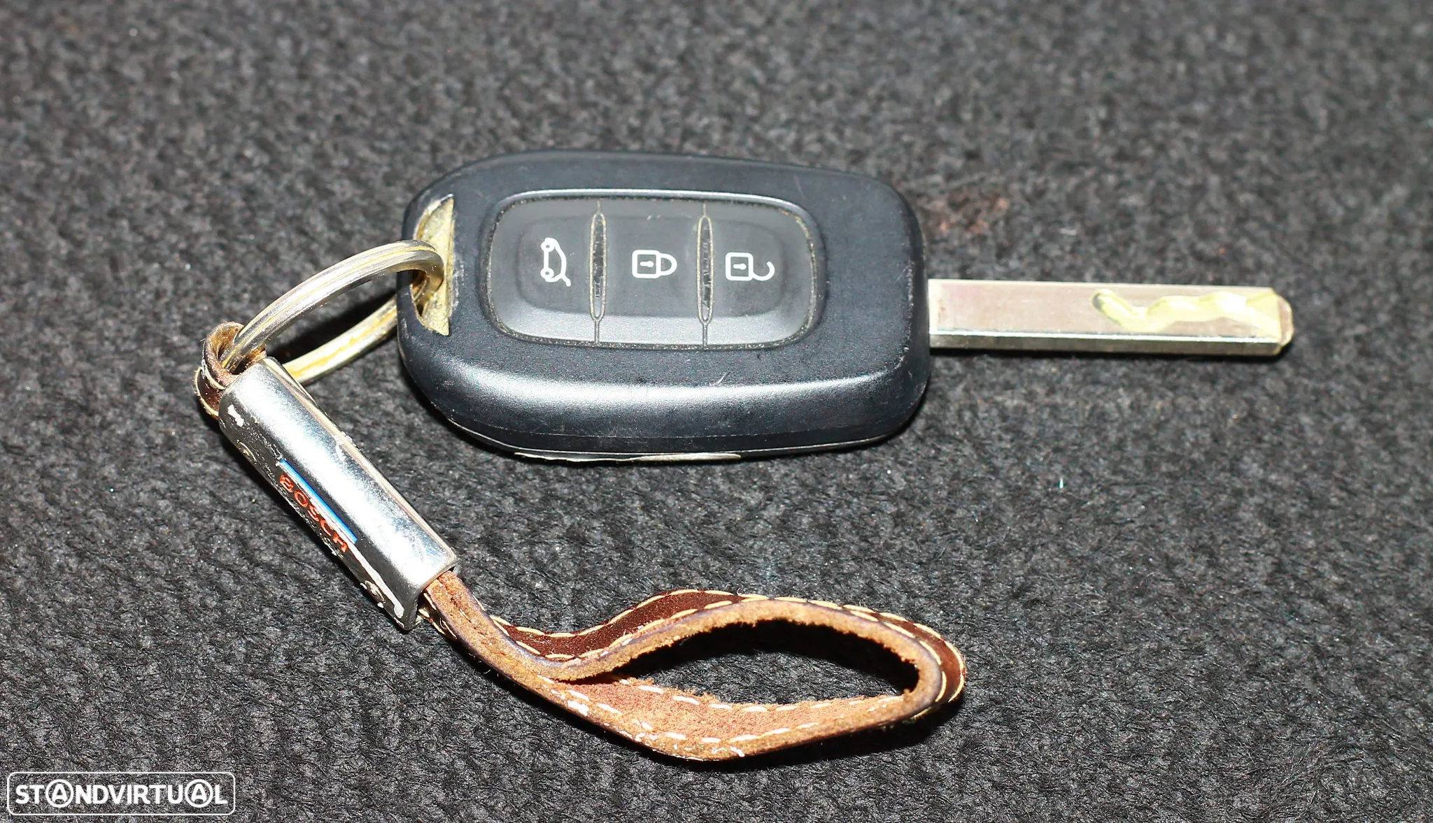 CONJUNTO DACIA SANDERO - 10