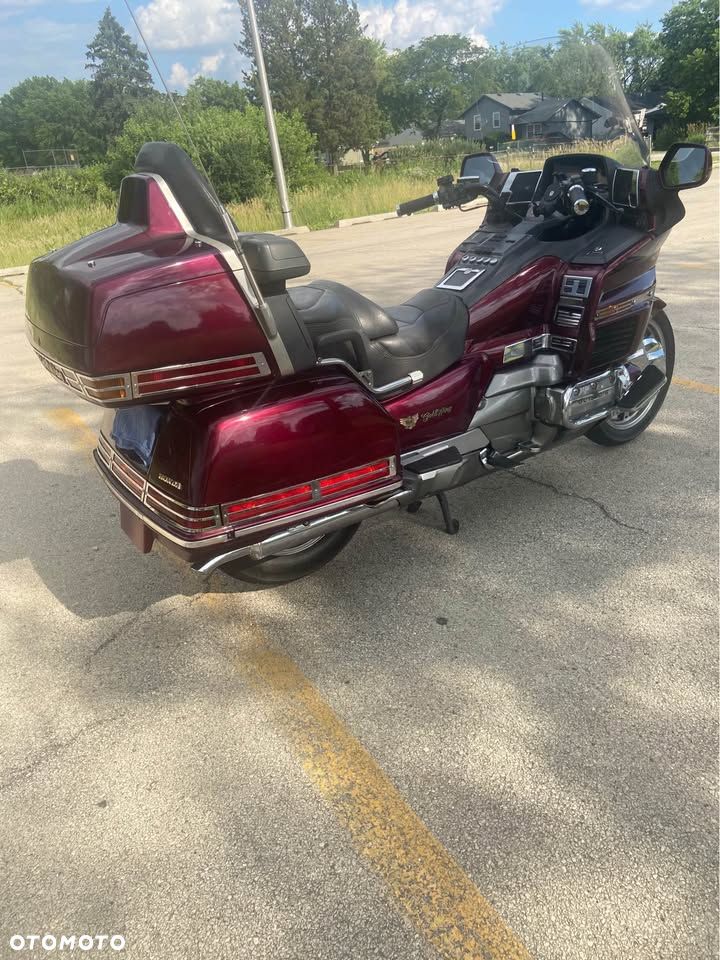 Honda GL - 37