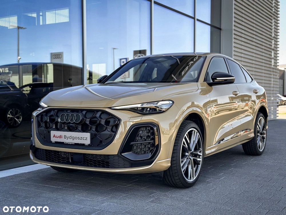 Audi Q5 Sportback - 3
