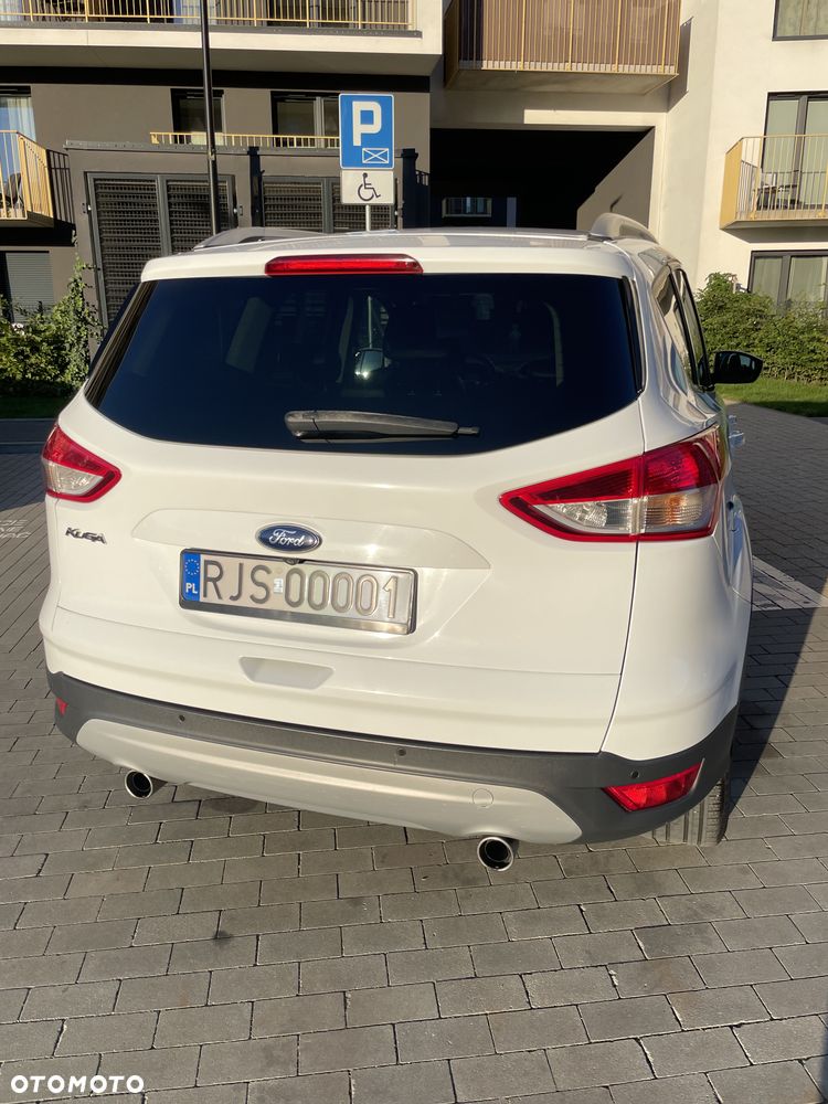 Ford Kuga 2.0 TDCi 4WD Titanium - 4