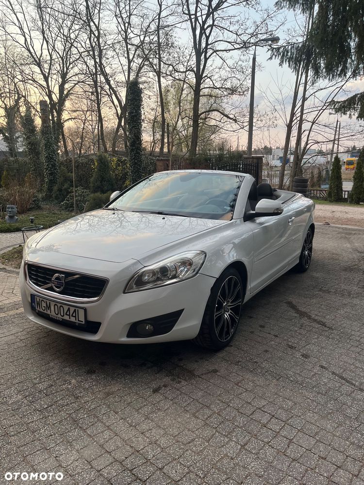 Volvo C70 D3 Momentum - 20