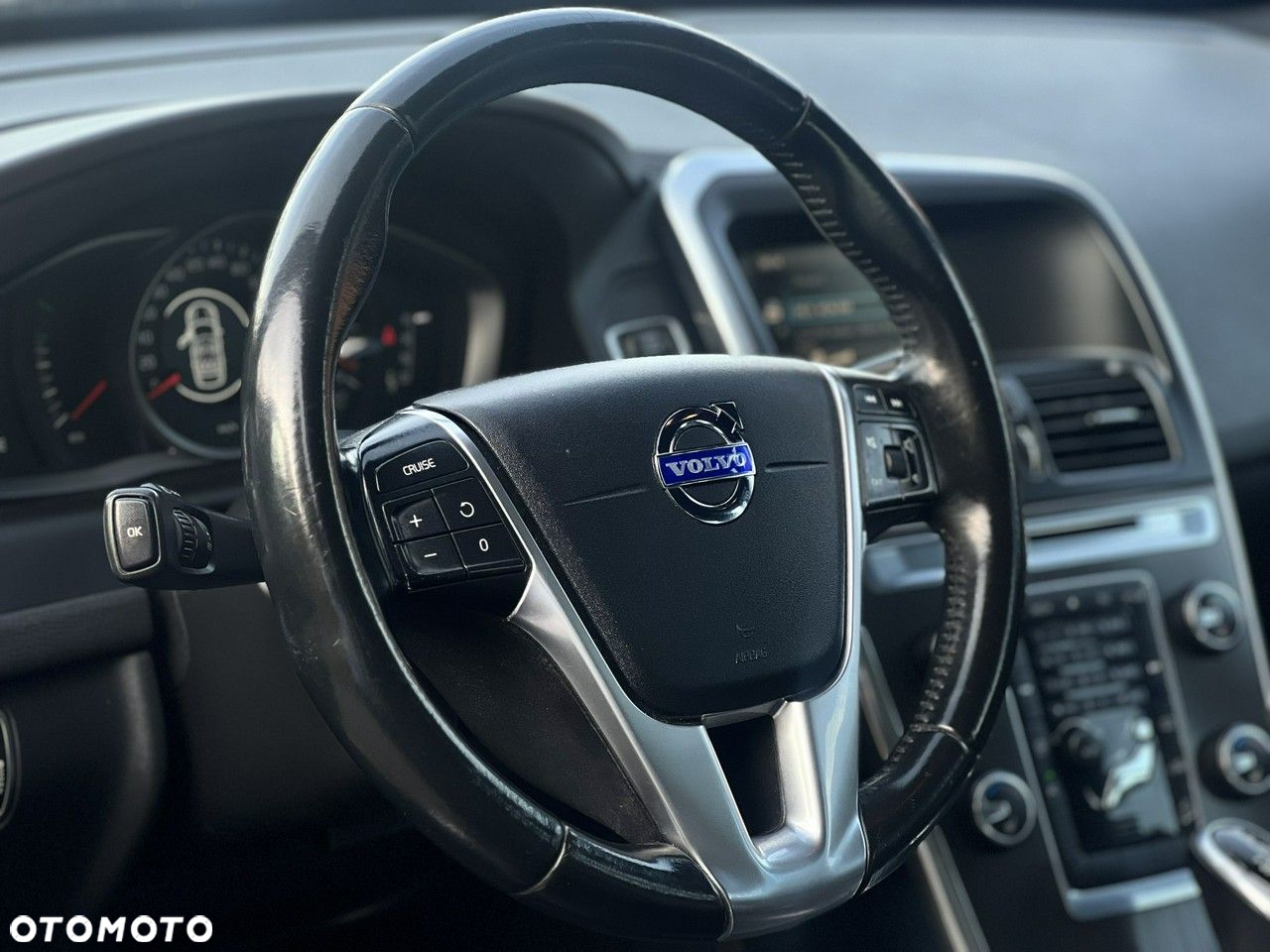 Volvo XC 60 D4 AWD Summum - 21