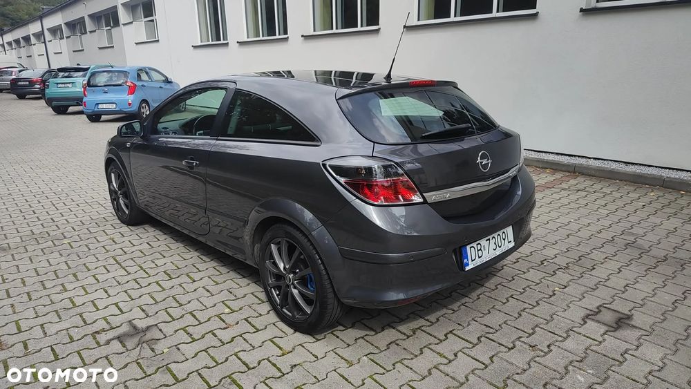 Opel Astra 1.4 Cosmo - 4