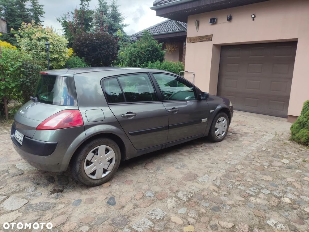 Renault Megane 1.9 dCi Luxe Dynamique - 4