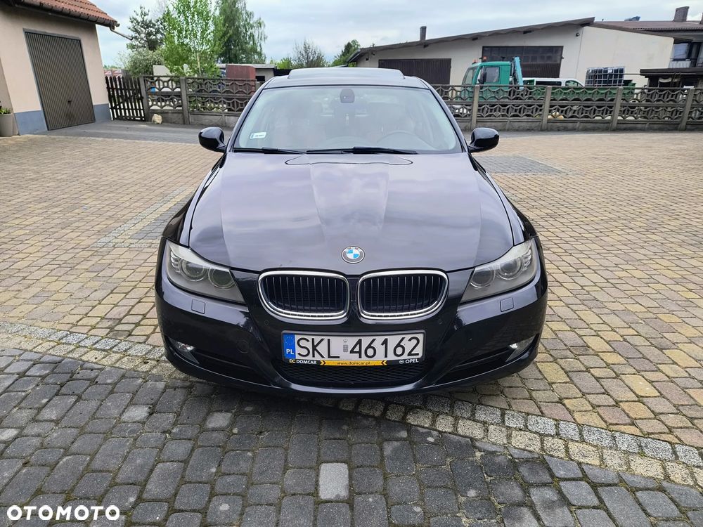 BMW Seria 3 318i Edition Exclusive - 6