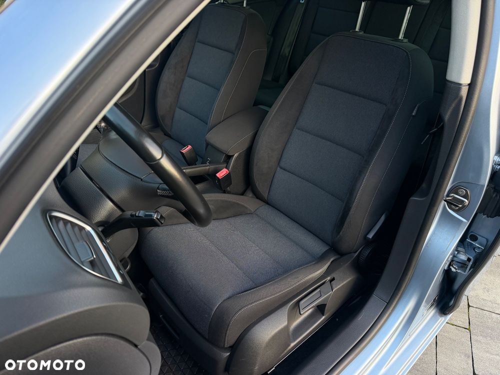 Volkswagen Golf 2.0 TDI DPF Team - 26