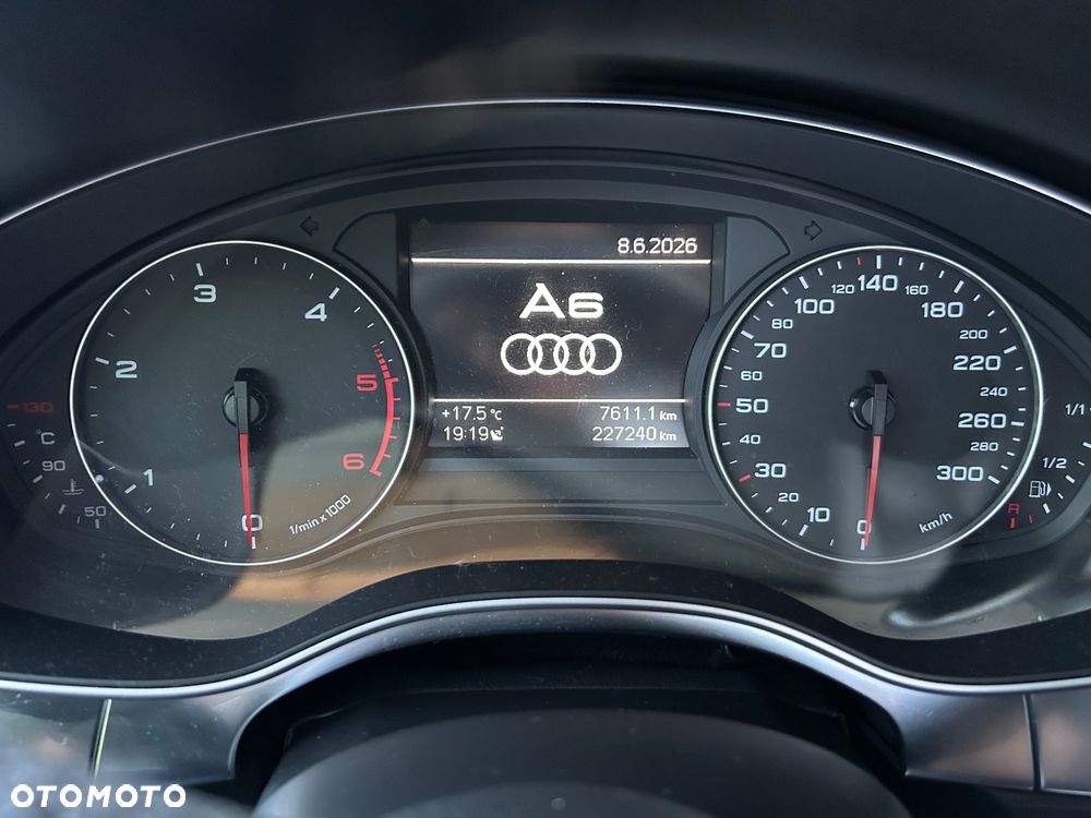 Audi A6 Avant 2.0 TDI Ultra - 26