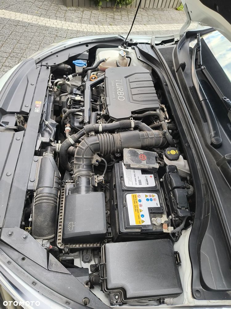 Kia Ceed 1.5 T-GDI L Business Line Plus DCT - 21