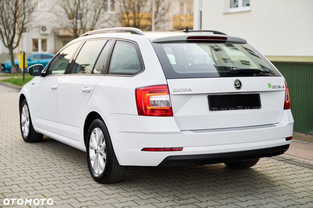 Skoda Octavia - 10
