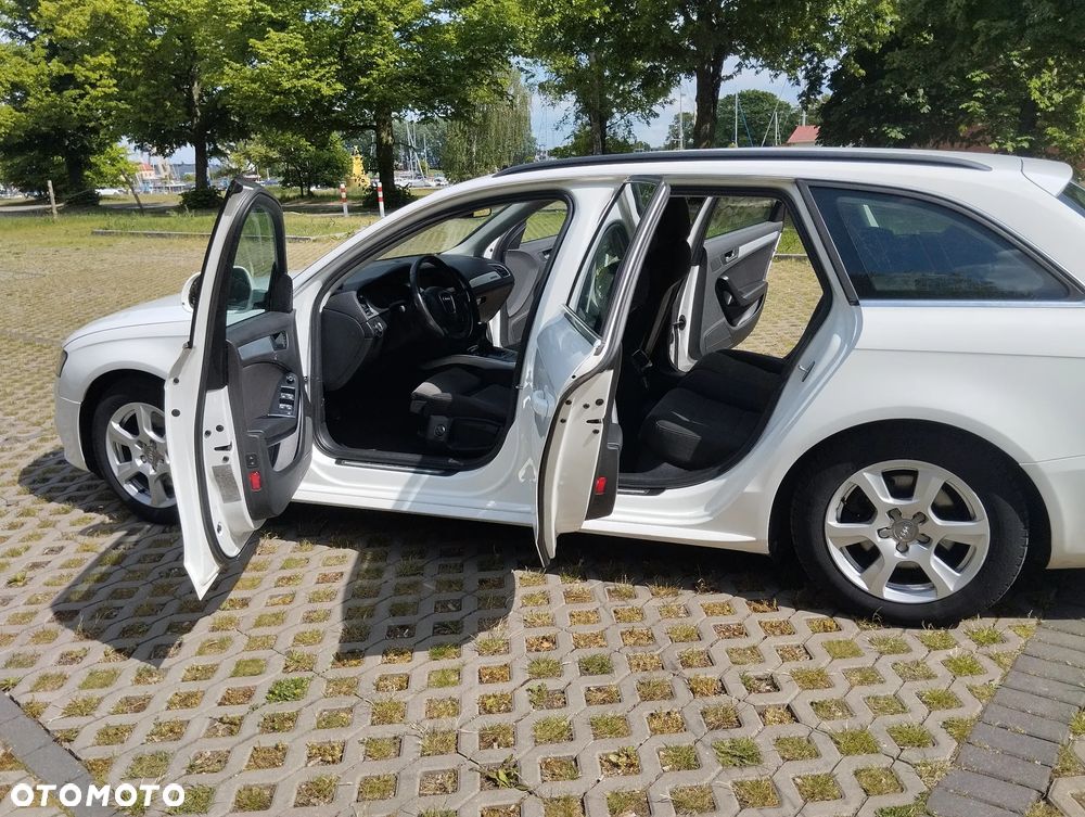 Audi A4 ver-avant-3-0-tdi-dpf-quattro-s-line-sportpaket-plus- - 3