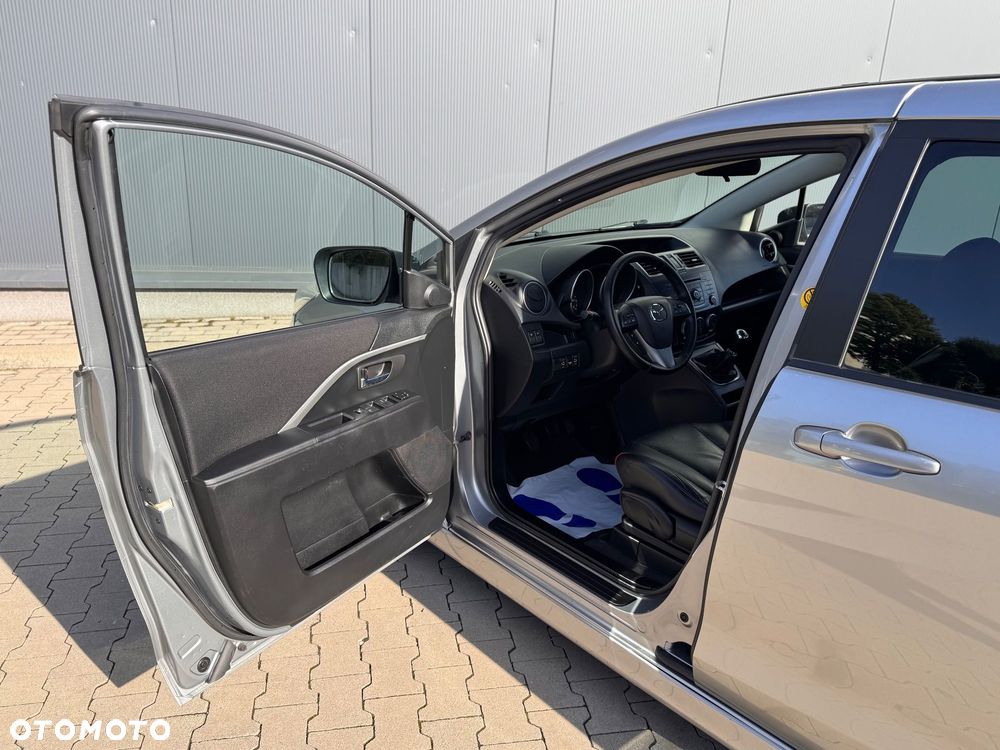 Mazda 5 - 24