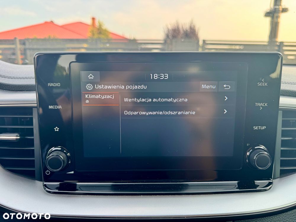 Kia Ceed 1.6 CRDi SCR L - 25