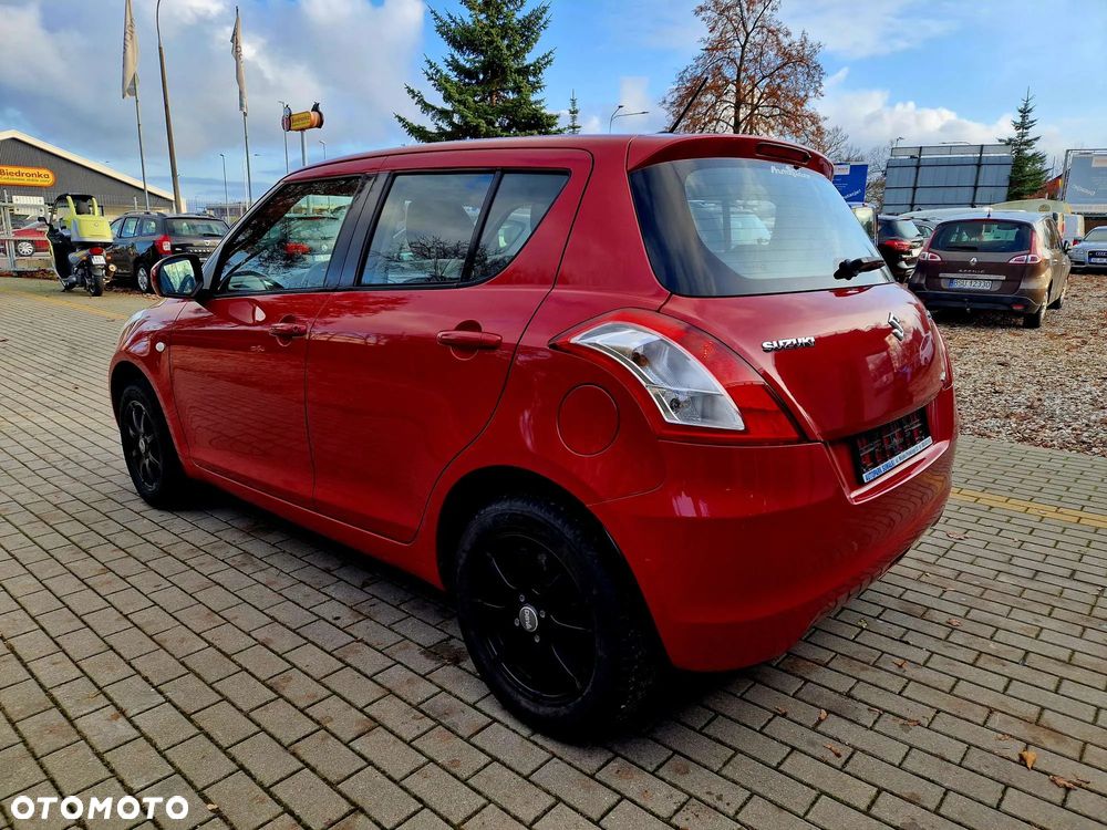 Suzuki Swift 1.2 4x4 Club - 8