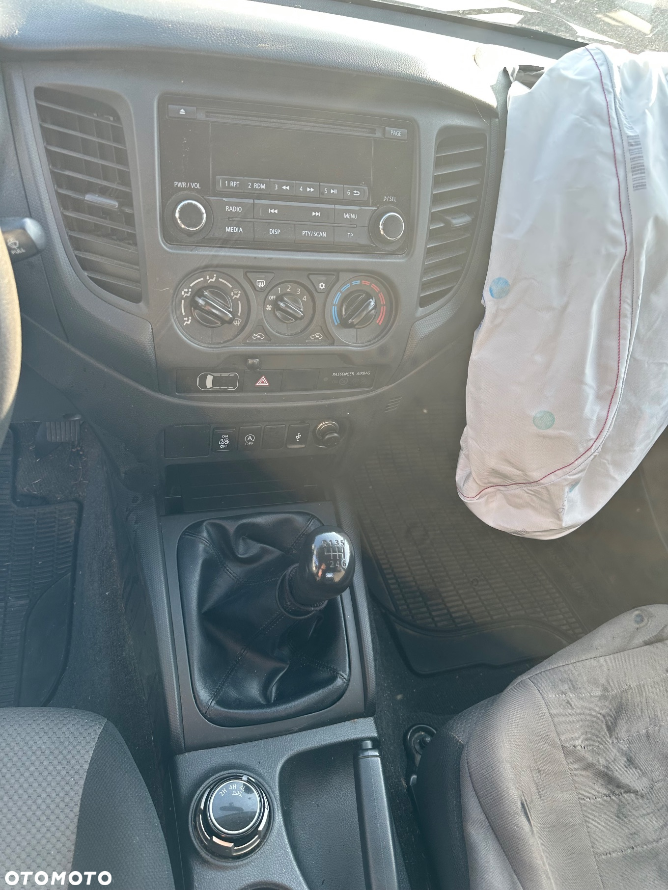Mitsubishi L200 - 9