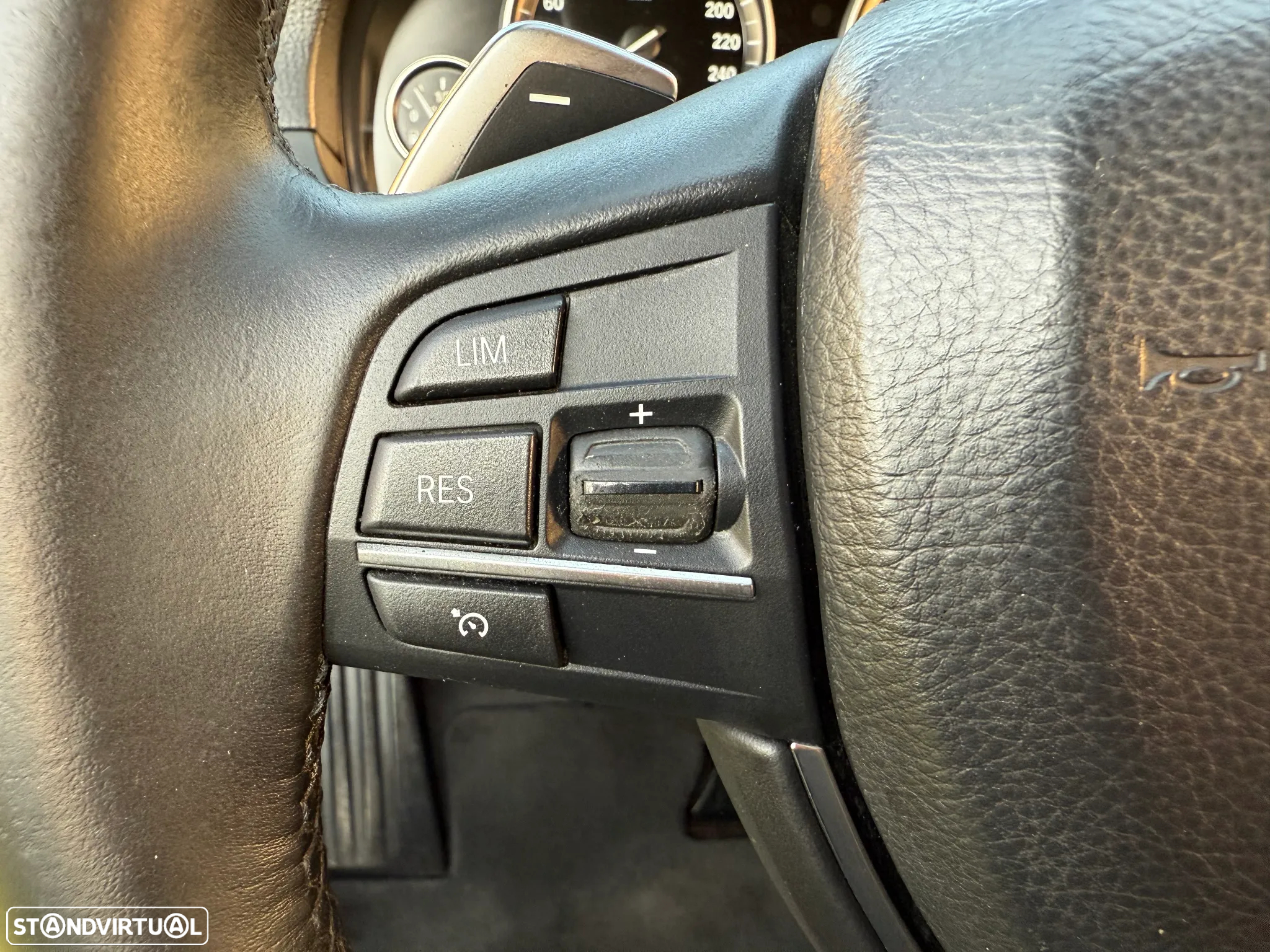 BMW 520 d Pack M Auto - 31